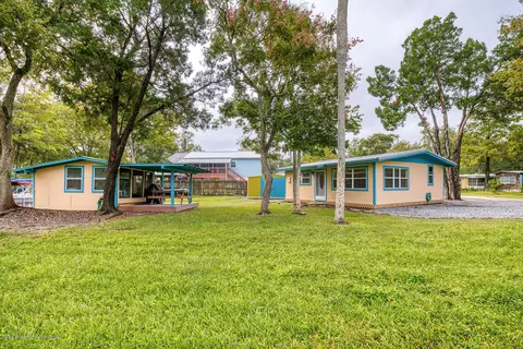 7164 Algonquin St, Weeki Wachee, FL 34607 photo 1