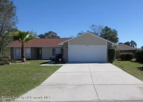 2320 Hawthorne Rd, Spring Hill, FL 34609 photo 1
