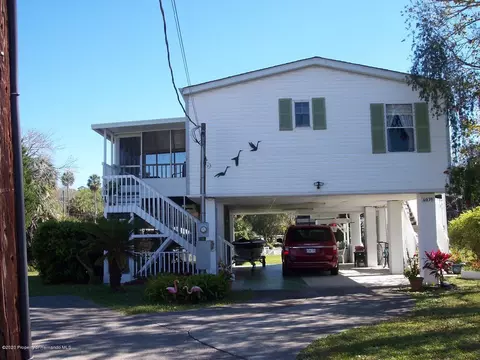6039 Island Dr, Weeki Wachee, FL 34607 photo 1