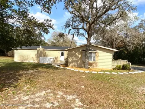 16913 Bosley Dr, Spring Hill, FL 34610 photo 1