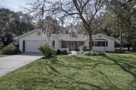 7225 Royal Oak Dr, Spring Hill, FL 34607 photo 1