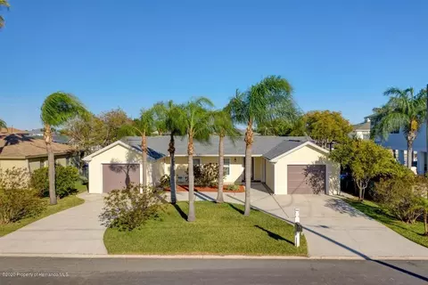 4278 Columbus Dr, Hernando Beach, FL 34607 photo 1