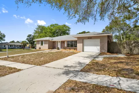 6145 Tipton Ln, Spring Hill, FL 34606 photo 1