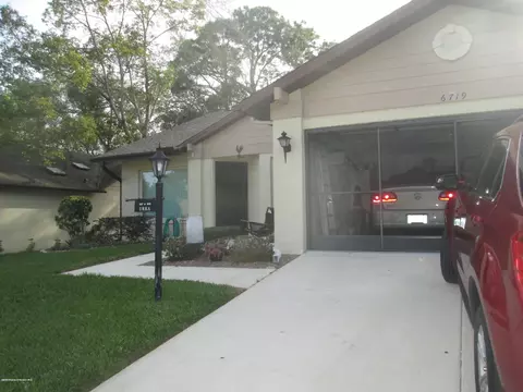 6719 Oak Cluster Cir, Spring Hill, FL 34606 photo 1