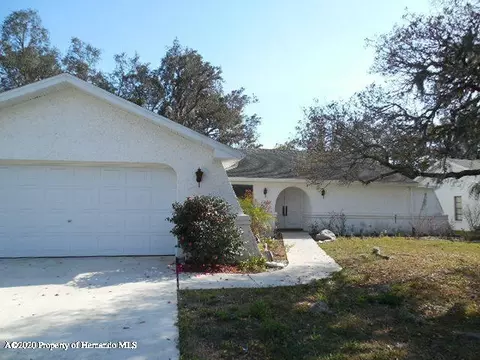 4273 Cavehill Rd, Spring Hill, FL 34606 photo 1