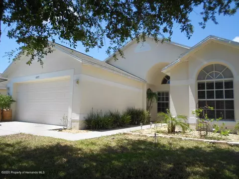 4873 Glenburne Dr, Spring Hill, FL 34609 photo 1