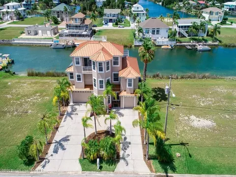 3455 Bluefish Dr, Hernando Beach, FL 34607 photo 1