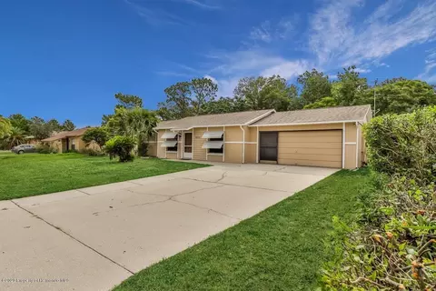 6480 Grapewood Rd, Spring Hill, FL 34609 photo 1