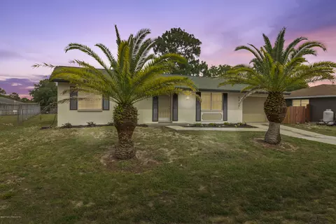 5424 Mariner Blvd, Spring Hill, FL 34609 photo 1