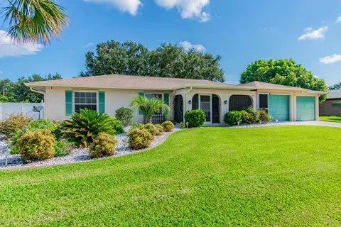 9305 Bayside Ct, Spring Hill, FL 34608 photo 1