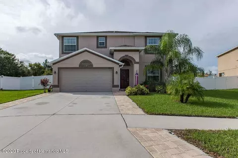 18465 Dobson Dr, Hudson, FL 34667 photo 1