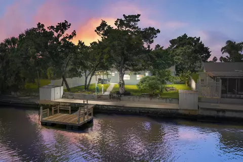 4492 Neptune Dr, Hernando Beach, FL 34607 photo 1