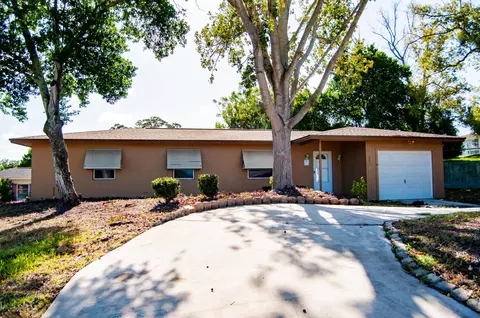 1174 Cobblestone Dr, Spring Hill, FL 34606 photo 1