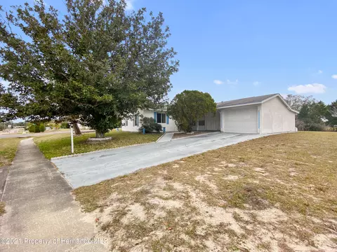 6621 Treehaven Dr, Spring Hill, FL 34606 photo 1