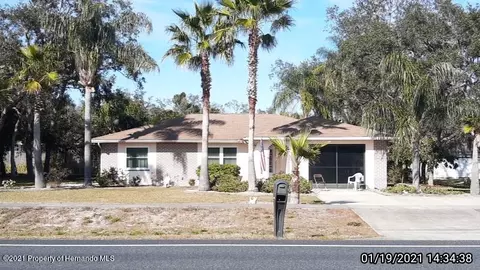 5461 County Line Rd, Spring Hill, FL 34606 photo 1