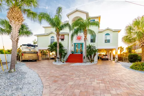 4365 7th Isle Dr, Hernando Beach, FL 34607 photo 1