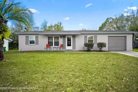 4553 Chamber Ct, Spring Hill, FL 34609 photo 1