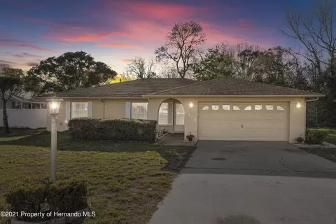 2453 Keeport Dr, Spring Hill, FL 34609 photo 1
