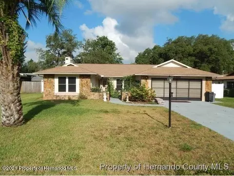 2393 Covington Ave, Spring Hill, FL 34608 photo 1