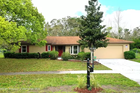 1189 Lodge Cir, Spring Hill, FL 34606 photo 1