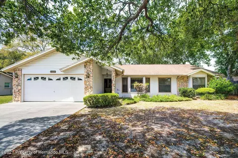 4499 Tiburon Ave, Spring Hill, FL 34608 photo 1