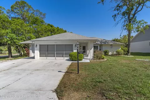 7055 Big Bend Dr, Spring Hill, FL 34606 photo 1