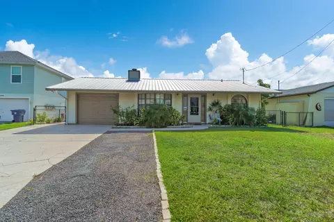 3276 Azalea Dr, Hernando Beach, FL 34607 photo 1