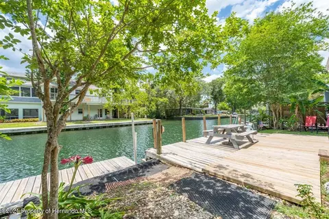 5518 Ramada St, Weeki Wachee, FL 34607 photo 1