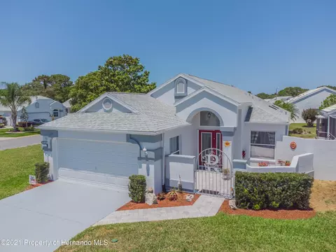 1013 Castille Dr, Spring Hill, FL 34608 photo 1
