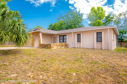2540 Rim Dr, Spring Hill, FL 34609 photo 1
