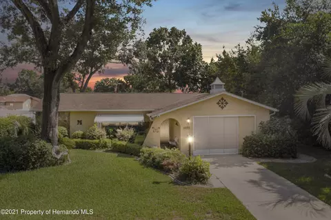 10193 Eustace St, Spring Hill, FL 34608 photo 1