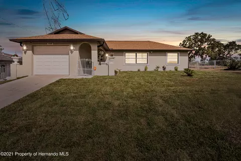 2466 Rim Dr, Spring Hill, FL 34609 photo 1