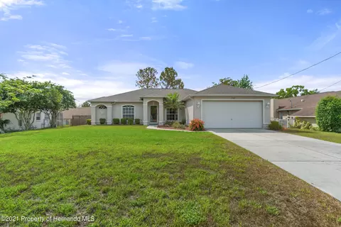 5186 Roble Ave, Spring Hill, FL 34608 photo 1