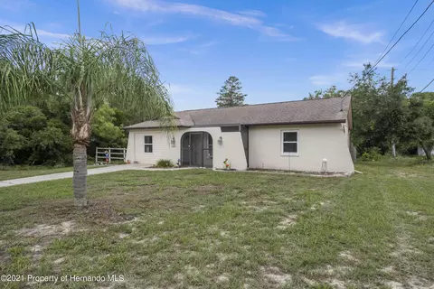 11265 Linden Dr, Spring Hill, FL 34609 photo 1