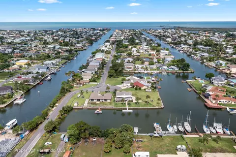 4103 Gulf Coast Dr, Hernando Beach, FL 34607 photo 1