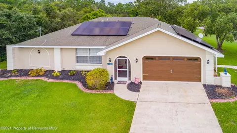 13403 Linden Dr, Spring Hill, FL 34609 photo 1