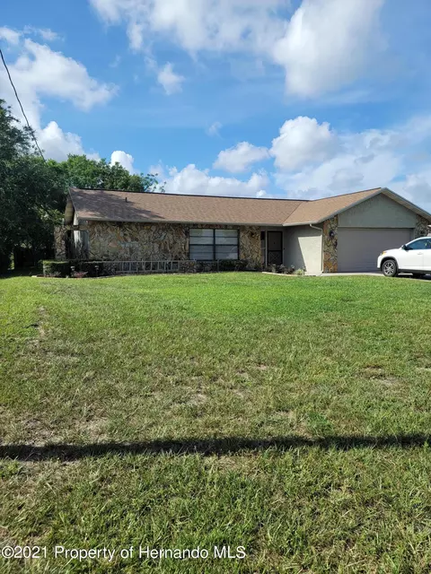 11019 Captain Dr, Spring Hill, FL 34608 photo 1