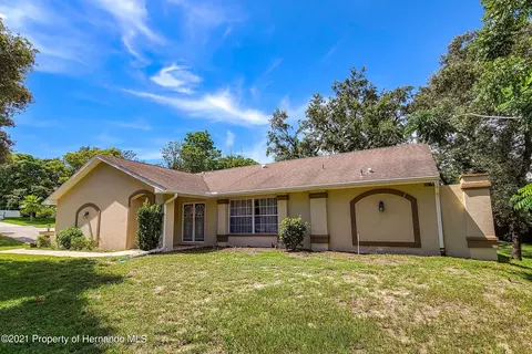 2480 Overview Ln, Spring Hill, FL 34608 photo 1