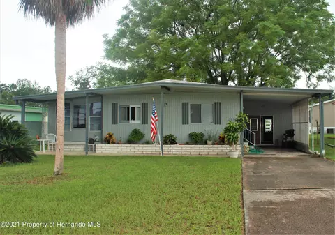 7337 First Loop, Brooksville, FL 34613 photo 1