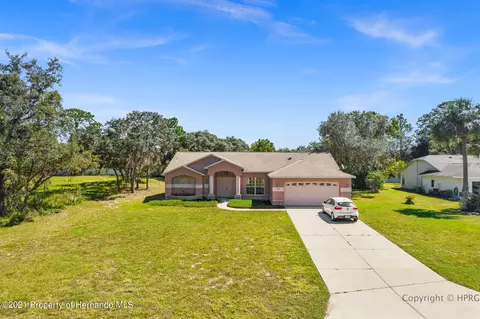 380 Lisson Grove Ln, Spring Hill, FL 34609 photo 1