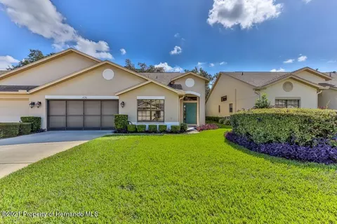 426 Candlestone Ct, Spring Hill, FL 34609 photo 1