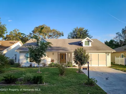 2228 Pebble Beach Dr, Spring Hill, FL 34606 photo 1