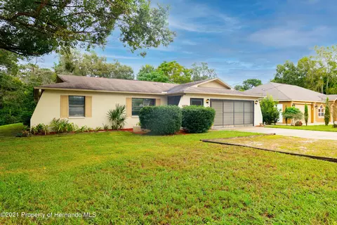 12835 Linden Dr, Spring Hill, FL 34609 photo 1