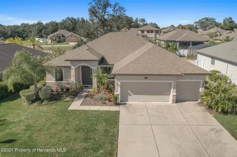 501 Tierra Dr, Spring Hill, FL 34609 photo 1