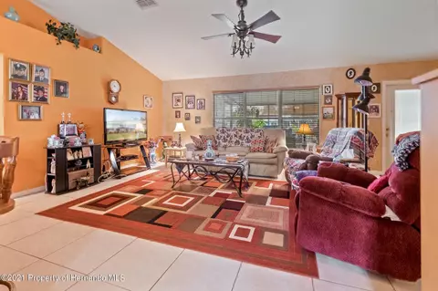 11182 Captain Dr, Spring Hill, FL 34608 photo 1