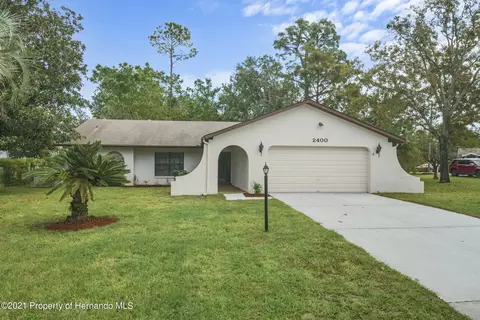 2400 Statler Ave, Spring Hill, FL 34609 photo 1