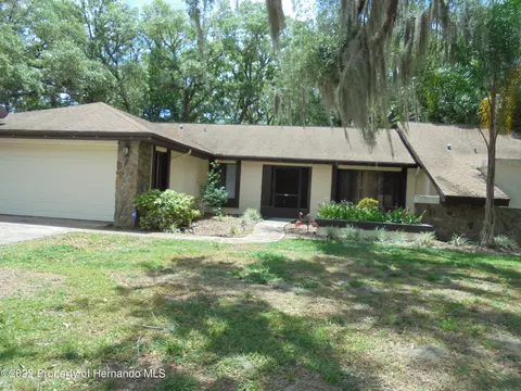 8300 Annapolis Rd, Spring Hill, FL 34606 photo 1