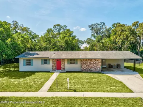 7232 Spring Hill Dr, Spring Hill, FL 34606 photo 1