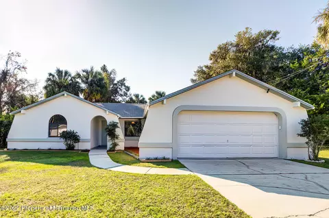 8470 W Buckwood Ct, Homosassa, FL 34448