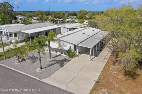 9183 Salisbury Dr, Brooksville, FL 34613